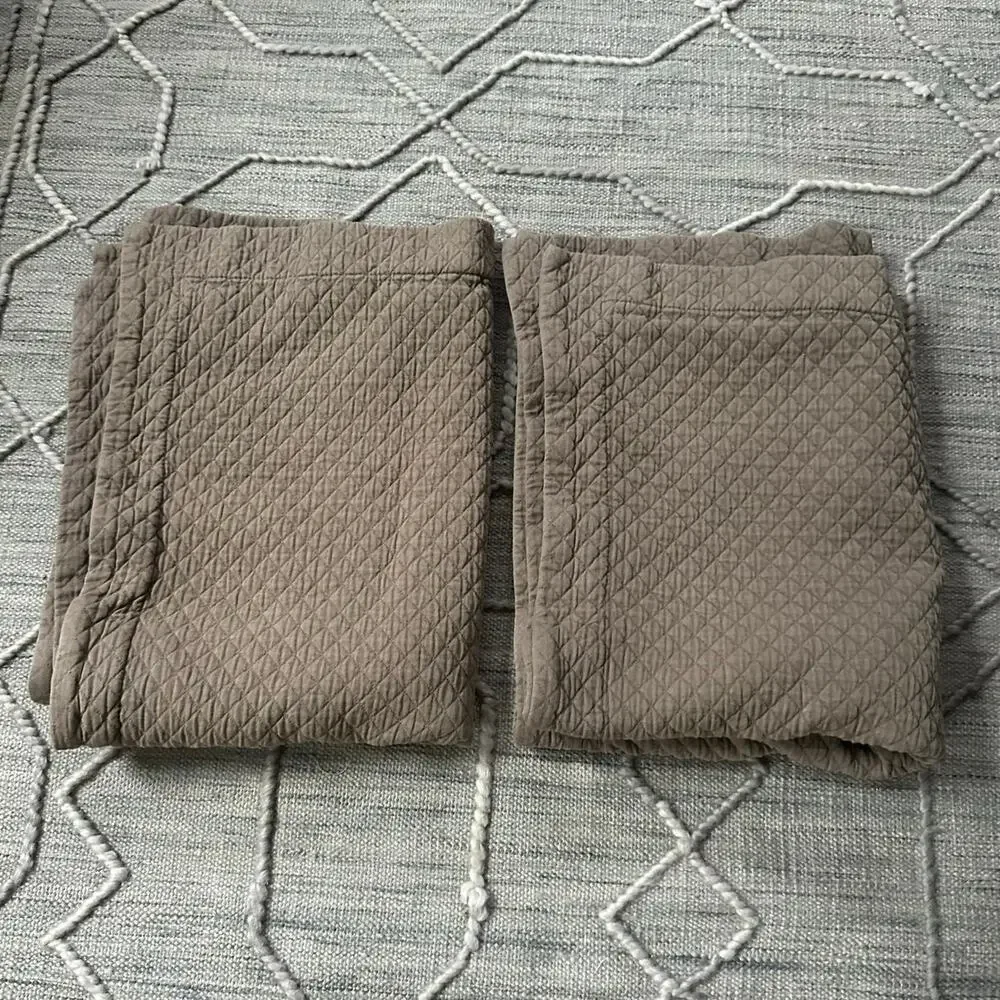 Restoration Hardware Vintage-Washed Diamond Matelasse 2 Pillow Shams STANDARD